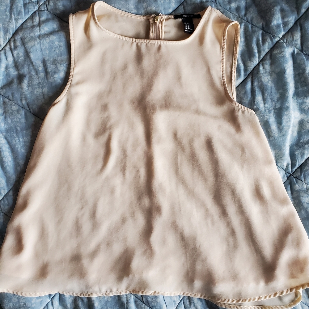 Forever 21 size small sleeveless top